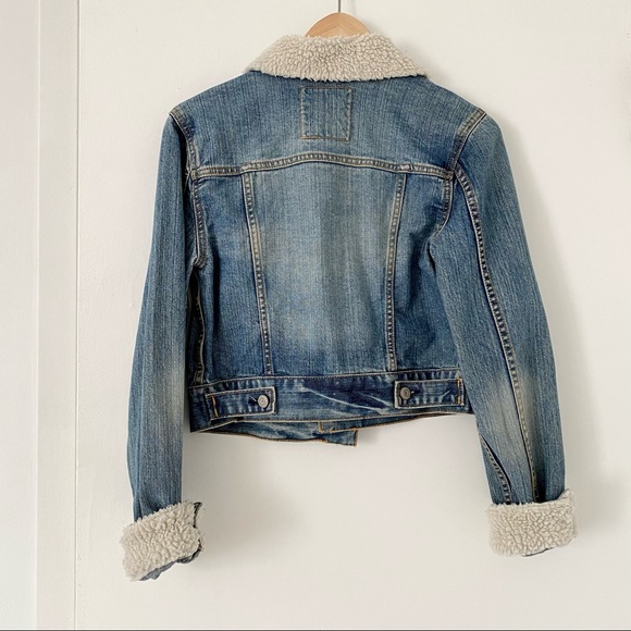 Crop Sherpa Denim-Jacket - Picture 2 of 7